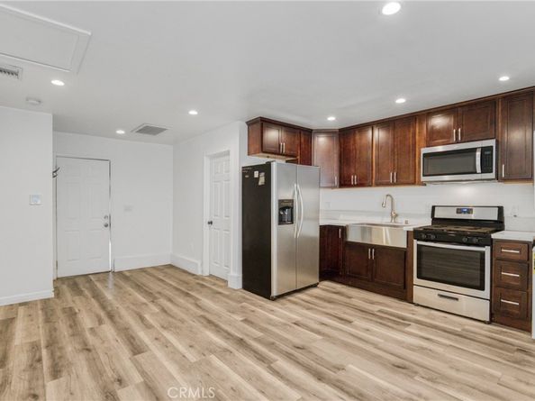 8438 Wystone Avenue, Northridge CA 91324