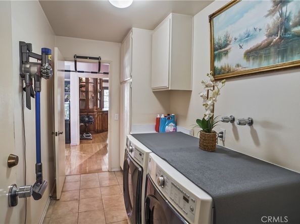17149 Gledhill Street, Northridge CA 91325