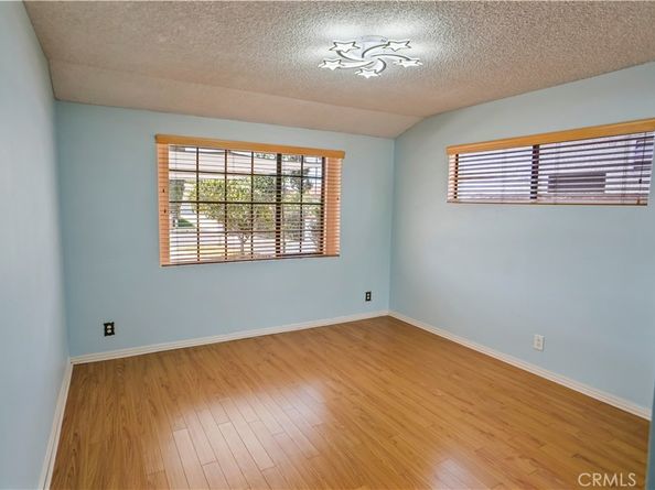 17149 Gledhill Street, Northridge CA 91325