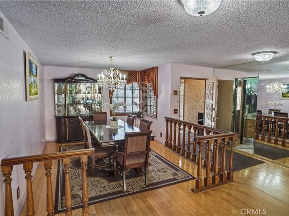 17149 Gledhill Street, Northridge CA 91325