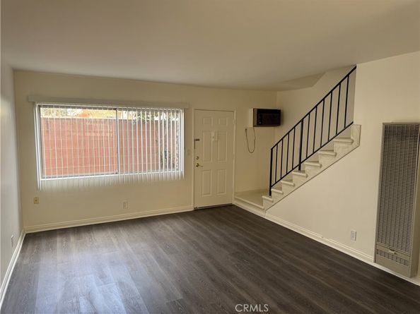 1164 Irving Avenue, Glendale CA 91201