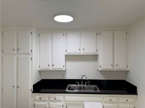 1164 Irving Avenue, Glendale CA 91201