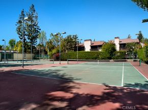 5711 Owensmouth Avenue 125, Woodland Hills CA 91367