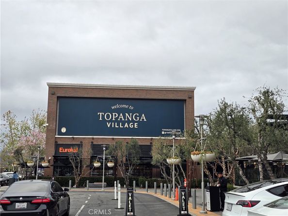 5711 Owensmouth Avenue 125, Woodland Hills CA 91367