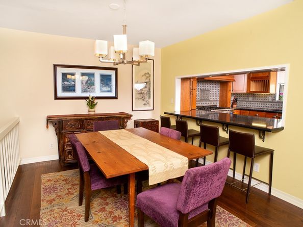 5711 Owensmouth Avenue 125, Woodland Hills CA 91367