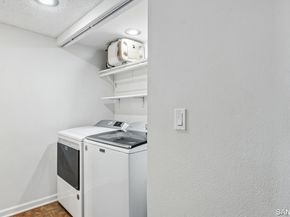 209 Espanas GLN, Escondido CA 92026