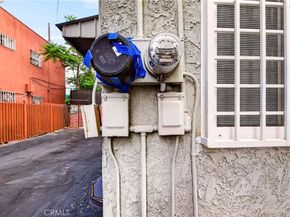 1053 S Oxford Avenue, Los Angeles CA 90006