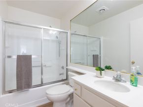 8800 Burnet 12, North Hills CA 91343