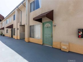 8800 Burnet 12, North Hills CA 91343