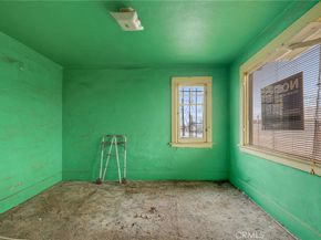 1822 W 4th, Santa Ana CA 92703