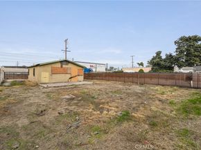 1822 W 4th, Santa Ana CA 92703