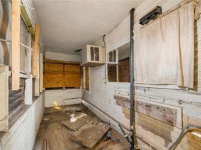 1822 W 4th, Santa Ana CA 92703