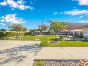 1301 Skokie Road M-3 27H, Seal Beach CA 90740