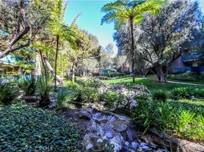 564 N Bellflower Boulevard 218, Long Beach CA 90814