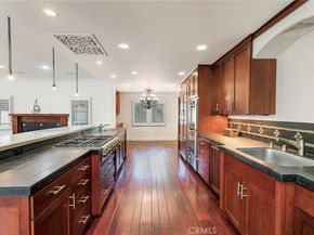 3081 Main Way, Los Alamitos CA 90720