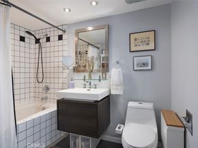 100 W 5th Street 3G, Long Beach CA 90802