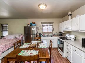 623 E 36th Street, Los Angeles CA 90011