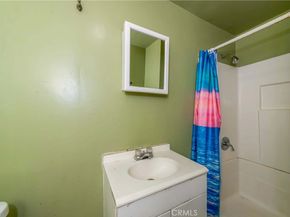 623 E 36th Street, Los Angeles CA 90011