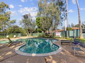 576 N Bellflower Blvd 128, Long Beach CA 90814