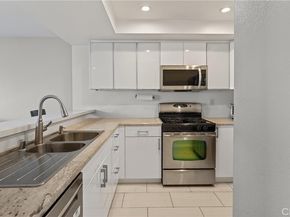 809 N Spurgeon Street 2, Santa Ana CA 92701