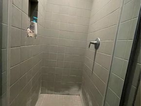 1410 N Harbor 1, Santa Ana CA 92703