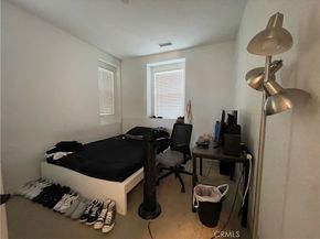 1410 N Harbor 1, Santa Ana CA 92703