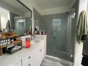 1410 N Harbor 1, Santa Ana CA 92703