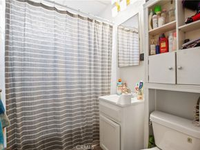 8711 Avalon, Los Angeles CA 90003