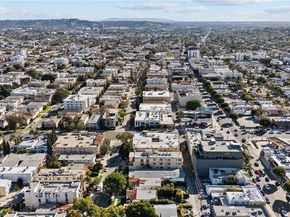 915 S Wooster, Los Angeles CA 90035