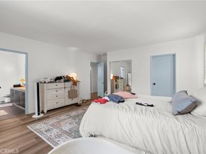 915 S Wooster, Los Angeles CA 90035