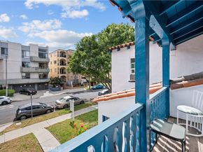 915 S Wooster, Los Angeles CA 90035