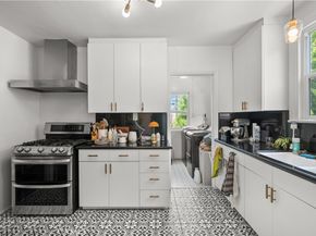 915 S Wooster, Los Angeles CA 90035