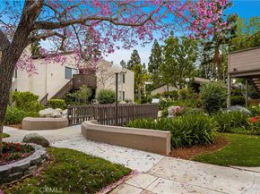 1380 Cabrillo Park G, Santa Ana CA 92701