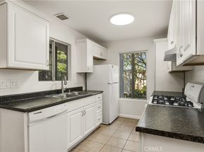 1380 Cabrillo Park G, Santa Ana CA 92701