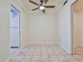 100 Cerritos 7, Long Beach CA 90802