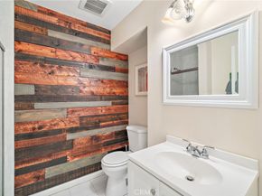 2404 Niagara, Costa Mesa CA 92626