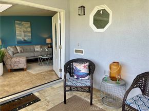 13824 Fresh Meadow Ln., M3-13G, Seal Beach CA 90740