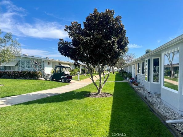 13824 Fresh Meadow Ln., M3-13G, Seal Beach CA 90740