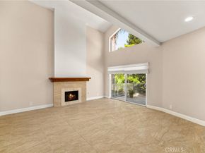 3751 Prestwick, Los Angeles CA 90027