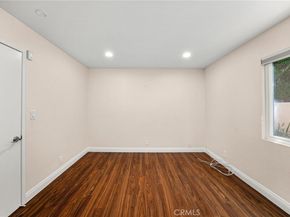 3751 Prestwick, Los Angeles CA 90027