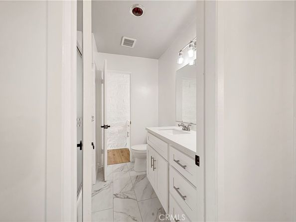 240 W Queen Street 10, Inglewood CA 90301