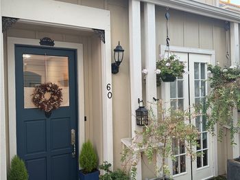 1800 S Pacific Coast