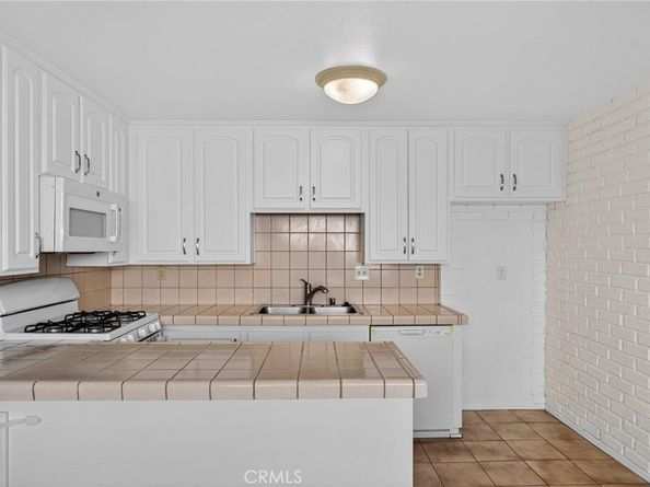 26130 Narbonne Avenue 120, Lomita CA 90717