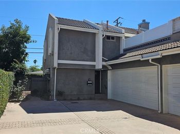 2012 Manhattan Beach Boulevard