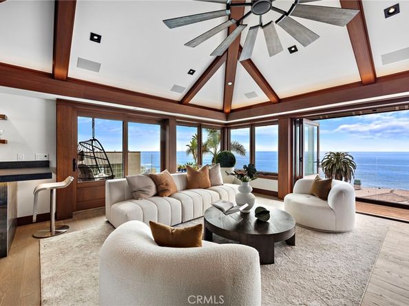 31678 Seacliff Drive, Laguna Beach CA 92651