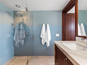 31678 Seacliff Drive, Laguna Beach CA 92651