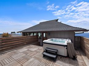 31678 Seacliff Drive, Laguna Beach CA 92651