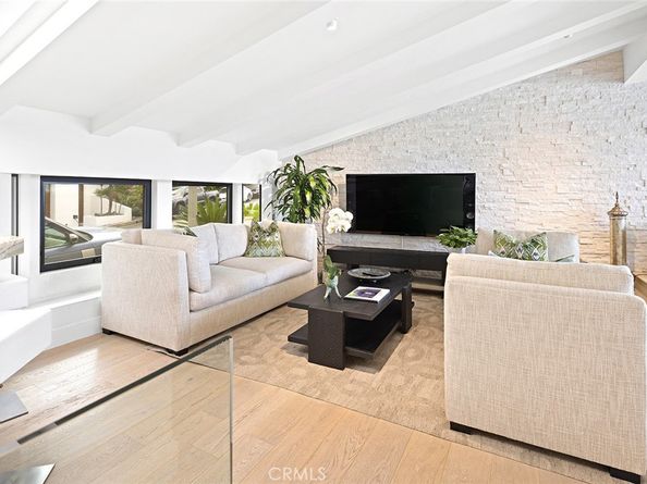 32 Emerald Bay, Laguna Beach CA 92651