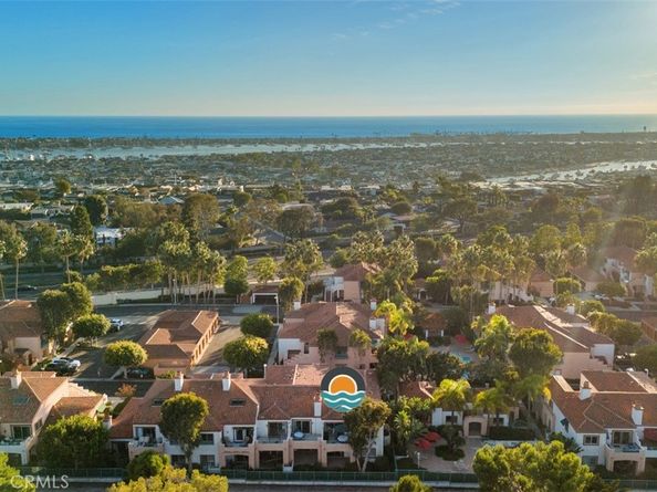 320 Villa Point, Newport Beach CA 92660