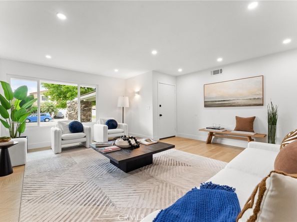 3621 Myrtle, Irvine CA 92606